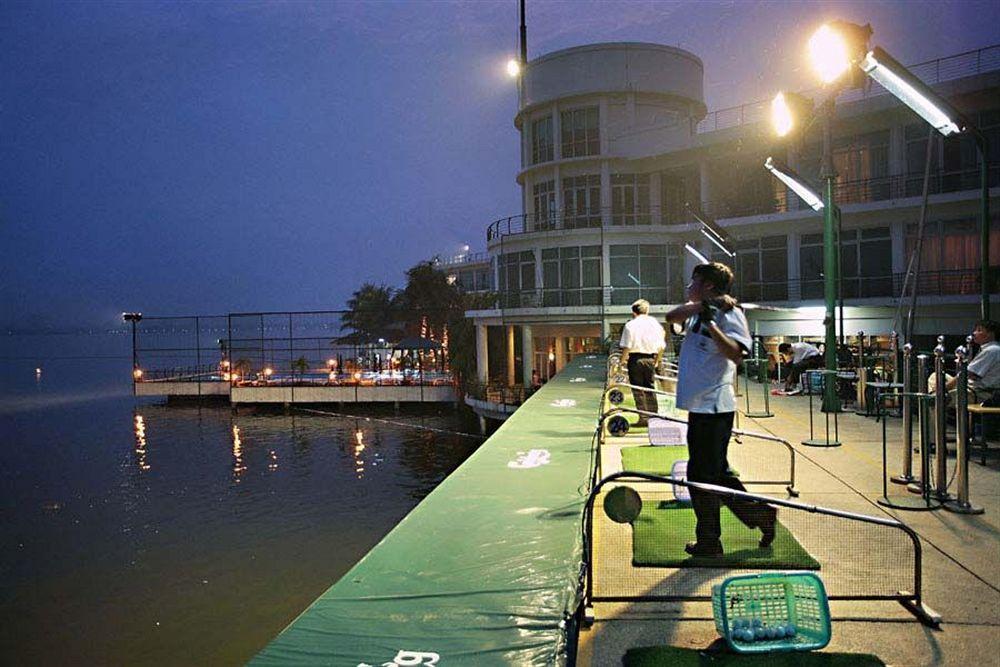 The Hanoi Club Hotel & Residences Exterior photo