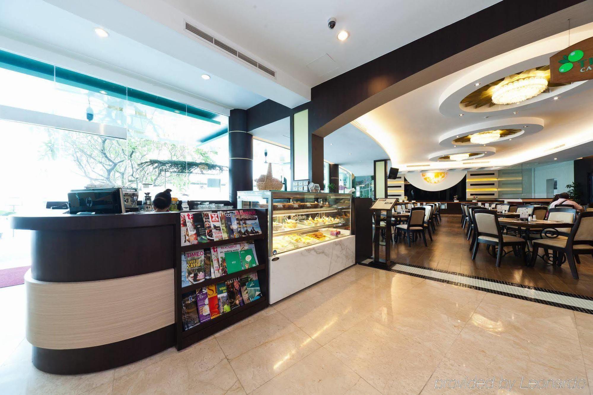 The Hanoi Club Hotel & Residences Exterior photo